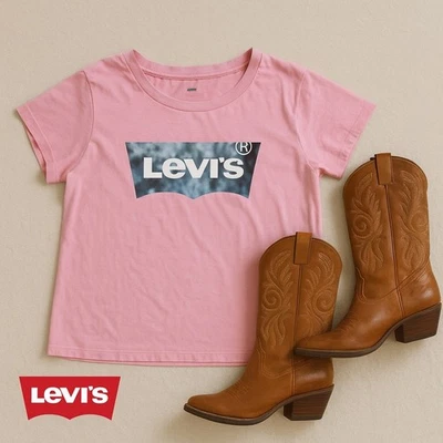 Camiseta vintage rosa Levi’s talla 1X Foto 1 de 3
