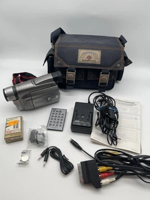 JVC Digital-Camcorder GR-DVL20 Inkl. Zubehörpaket Ungetestet - Bild 1 von 4