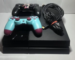Sony PlayStation 4 PS4 Konsole 500gb mit 2 Controllern und 6 Spielen getestet - Bild 1 von 17
