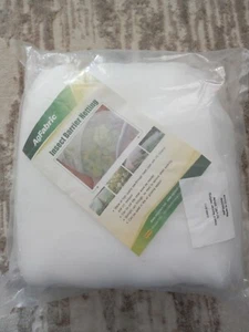 Agfabric Insect Barrier Netting 10 'x 30' New - Picture 1 of 6