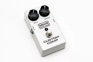 MXR CSP202 Custom Comp. Compression and Sustain guitar pedal. - Picture 1 of 1