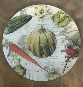 JOHN DERIAN **RETIRED** GARDEN VEGGIES w BUNNY 10” DECOUPAGE PLATE signed - Picture 1 of 2