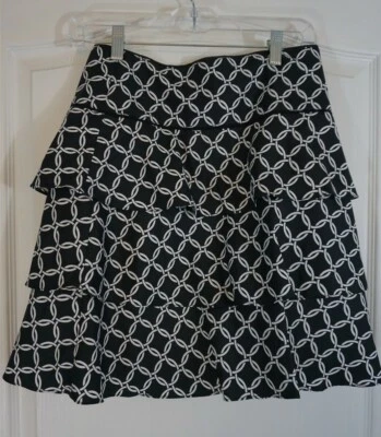 Falda en capas blanca y negra del mercado negro de la Casa Blanca talla 0 Foto 1 de 4