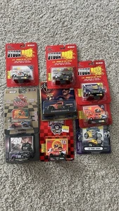 Racing Champions Stock Rods Cartoon Network, Gold Limited Muscle Machine Batman - Bild 1 von 20