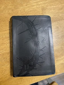 NEW KJV Bible Black Large Print Personal Size Holman Leather Touch Thorn Crown  - Foto 1 di 12