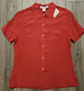 PRESTON & YORK SIZE 8 NWT SHORT  SLEEVE COLLARD RED SILKY WOMENS  BLOUSE TOP - Picture 1 of 11