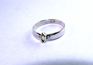 Anillo Peridoto Vintage Plata de Ley Talla 7.5 Banda Verde Solitario - Imagen 1 de 7