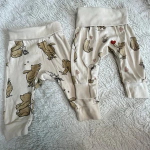 Pantalones Winnie The Pooh de algodón orgánico H&M Disney talla 0-3 M - Imagen 1 de 2