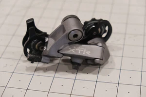VGC Vintage Shimano XTR RD-M950 Medium Cage Mountain Bike Rear Derailleur 9S - Picture 1 of 5