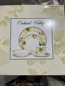 Neu im Karton Noritake Epoch Collection 5-teiliges Gedeck - Bild 1 von 5