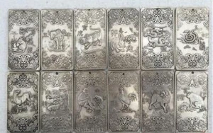 Juego de amuletos Thanka lingotes de plata tibetanos antiguos chinos de 12 piezas - Imagen 1 de 11