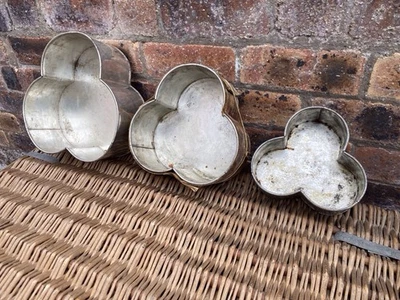 Vintage Set Kuchenformen in Kleeform mit Farbverlauf - Bild 1 von 4