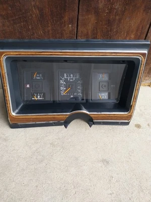 75-91 FORD ECONOLINE E350 VELOCÍMETRO CUADRO INSTRUMENTOS MEDIDOR E9UF-10894-AM Foto 1 de 3