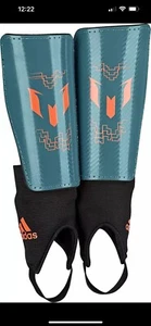 Espinilleras Adidas Performance Messi 10 juveniles Power verde azulado/verde solar talla pequeña - Imagen 1 de 6