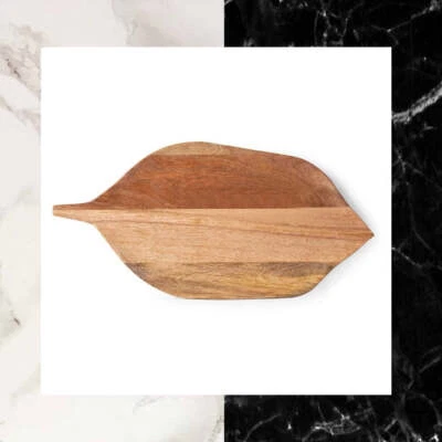 Plato para servir de madera maciza con forma de hoja tallada a mano Indyour (16,75''x8,25''x0,5'') Foto 1 de 3