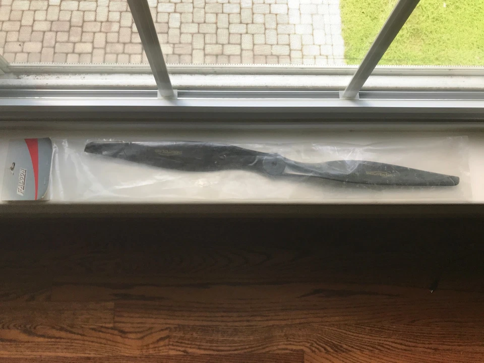 Falcon 21 x 14 Electric Carbon Fiber Two Blade Propeller - Image 1 of 4