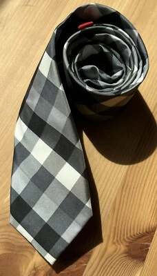 Corbata Chaps Red Label para hombre negra gris blanca a cuadros 3" x 58" moderna Foto 1 de 4