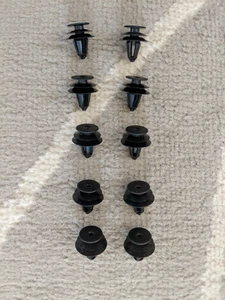 Ford Escort RS Turbo s2 Genuine Door Card Clips x10 - Picture 1 of 1
