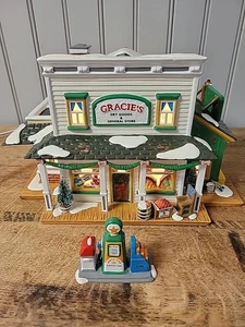 Dept 56 Snow Village GRACIE'S DRY GOODS & GENERAL STORE #54915 Original Box - Picture 1 of 22