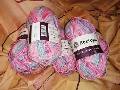 500g KARTOPU COZY WOOL SPORT PRINTS - USES 4.5mm NEEDLES - UNUSED - Image 1 of 4