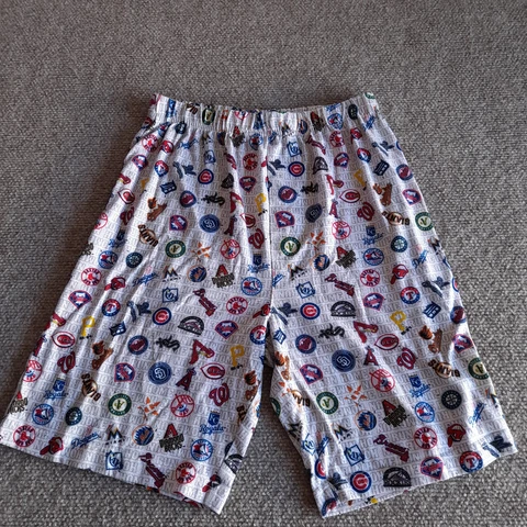 Vintage Kids MLB All Over Print Team Logo Shorts Yankees Phillies Red Sox Cover
