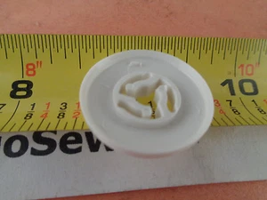 Spool Cap Small for Singer 7256,7258 Stylist 7400&8700 Curvy Series Part #87287 - Picture 1 of 2