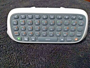 Microsoft XBox 360 Chatbox keypad for Xbox 360 Controller, White - Picture 1 of 4