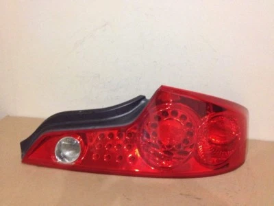INFINITI G35 COUPE DIREITA 2003-2005 PASSAGEIRO LADO DIREITO FABRICANTE DE EQUIPAMENTO ORIGINAL LANTERNA TRASEIRA LED - Imagem 1 de 4