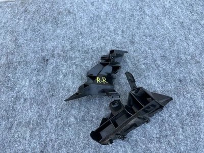 SUPORTE DE MONTAGEM PARA-CHOQUE TRASEIRO ESQUERDO DIREITO LEXUS IS300 IS350 (2014-2020) FABRICANTE DE EQUIPAMENTO ORIGINAL - Imagem 1 de 4