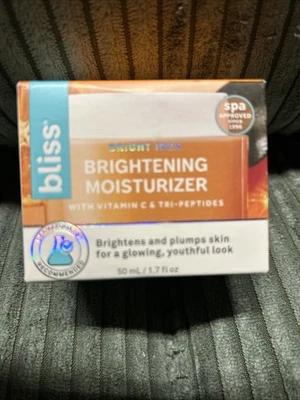 Bliss Bright Idea 维生素 C 和三肽提亮保湿霜 1.7 液量盎司 — 第 1/4 张图片