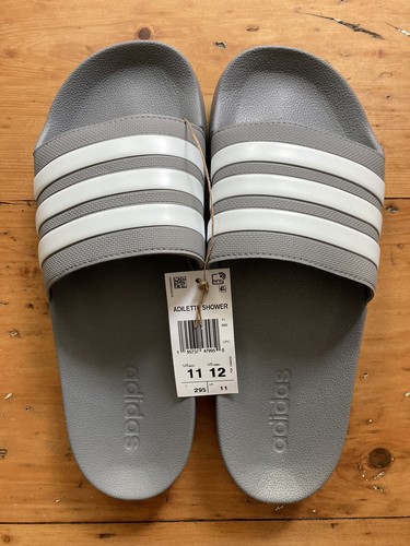 ADIDAS Scivoli doccia uomo Adilette Cloud bianco taglia 11 nuovi con etichetta