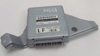 1997-1998 Lexus ES300 ABS Control Module Unit 89541-33020 OEM KM50443 - Image 1 of 4