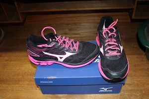 NIB MUZUNO WAVE RIDER 20 VOLLEYBALL SHOES WOMENS SIZE 7 BLACK/PINK FREE SHIPPING - Picture 1 of 3