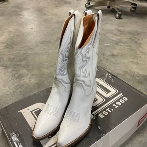 Dingo Cowboy Boots 12" Shaft Out West Snip Toe DI920 White Smooth Womens Size 9 - Picture 1 of 7