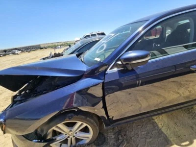 Used Deck Lid fits: 2014 Volkswagen Passat Sdn w/o rear view camera Grade A - Изображение 1 из 4