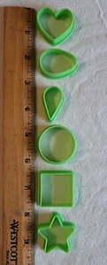Kleine Ausstechformen. Formen. Herz, Stern, Kreis, Quadrat, Ei, Träne. - Bild 1 von 3