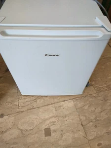 Candy Comfort CFO 050 E Mini Frigo Bar, 43 L, 1 Porta, da Tavolo, Camera, Uffici - Foto 1 di 2