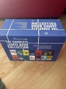 Vintage 007 The Complete James Bond Collection 14 Books Slipcase Fleming - Picture 1 of 2