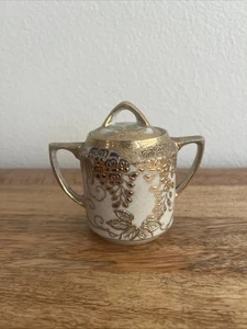 Vintage Nippon Sugar Bowl w/lid delicate flowers heavy gold gilding - Picture 1 of 8