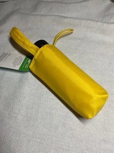 TOTES DAMEN REGENSCHIRM MINI GELB MANUELL EINE PERSON 6 ZOLL LANG NEU MIT ETIKETT - Bild 1 von 2