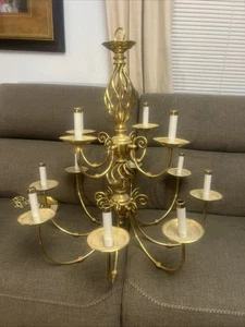 ATEMBERAUBENDER großer flämischer/kolonialer Williamsburg Stil Messing Kronleuchter 12 Lichter - Bild 1 von 9
