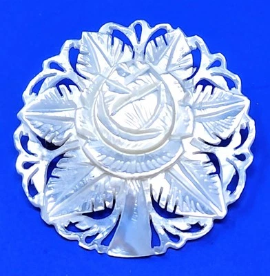 Broche prendedor de colección FLOR tallada MADRE DE PERLA ORNAMENTADO detallado FILIGRANA Foto 1 de 4