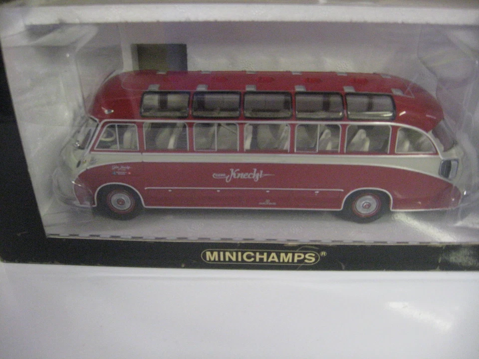 Minchamps Setra S8 Reisebus "Knecht Reisen CH-Windisch" - Image 1 of 1