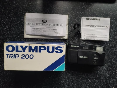 OLYMPUS TRIP 200 BOXED CAMERA - Image 1 of 4