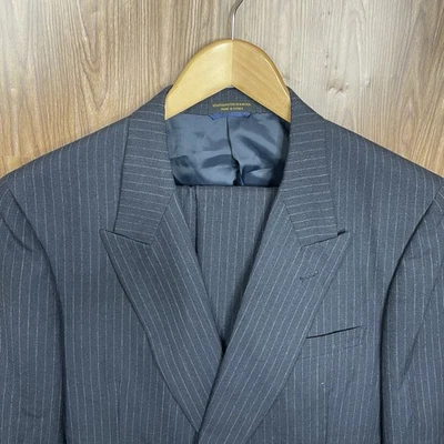 Traje Oakton 2 Piezas Hombre 40R 36x30 Azul Marino Rayas Poliéster Doble Pecho Foto 1 de 4