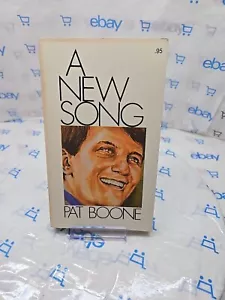 A New Song by Pat Boone (1972) Vintage Paperback Creation House - Foto 1 di 4