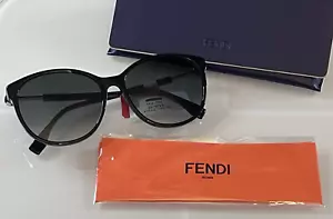 Gafas de sol Fendi FF 0412/S 8079O redondas degradadas de gran tamaño negras - Imagen 1 de 9