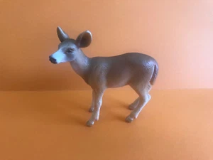 FIGURINE NEUVE PVC SCHLEICH ANIMAL BICHE - Foto 1 di 1