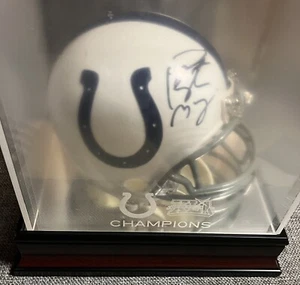 Signed Peyton Manning  Indianapolis Colts PSA/DNA-Super bowl XLI display - Picture 1 of 4