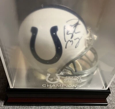 Signed Peyton Manning  Indianapolis Colts PSA/DNA-Super bowl XLI display - Image 1 of 4